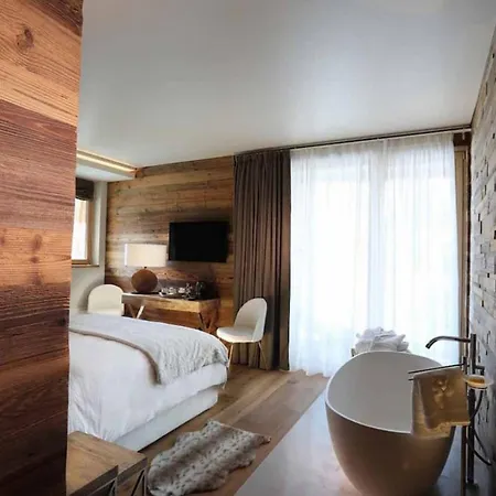 Ferienhaus Beautiful Contemporary Mountain Breuil-Cervinia